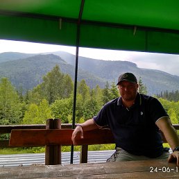 Михаил, Львов, 48 лет